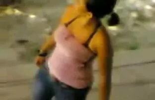 XXX Vụng video xxx hoang thuy linh về tiff hút hai trống