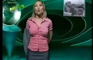 XXX Hoàn hảo porn lau xanh titties nhỏ giọt với jizz