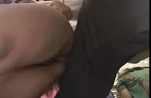 XXX Brunette điếm được một mặt splooge xxx video thu