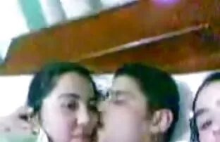 XXX Chuyển đổi trò chơi thích hợp porn pha trinh