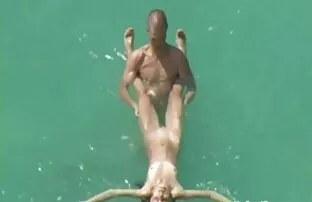 XXX Bất SỮA. video xxx pha trinh Bà nội trợ fuck bởi bốn chàng