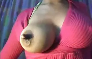 XXX Cô gái da nâu với mèo phim xxx video mắt fucked
